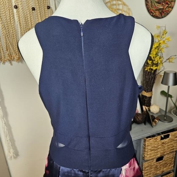 XSCAPE  Petite Solid & Floral High-Low Gown Dress Size 10P Formal Wedding Party - Picture 10 of 13